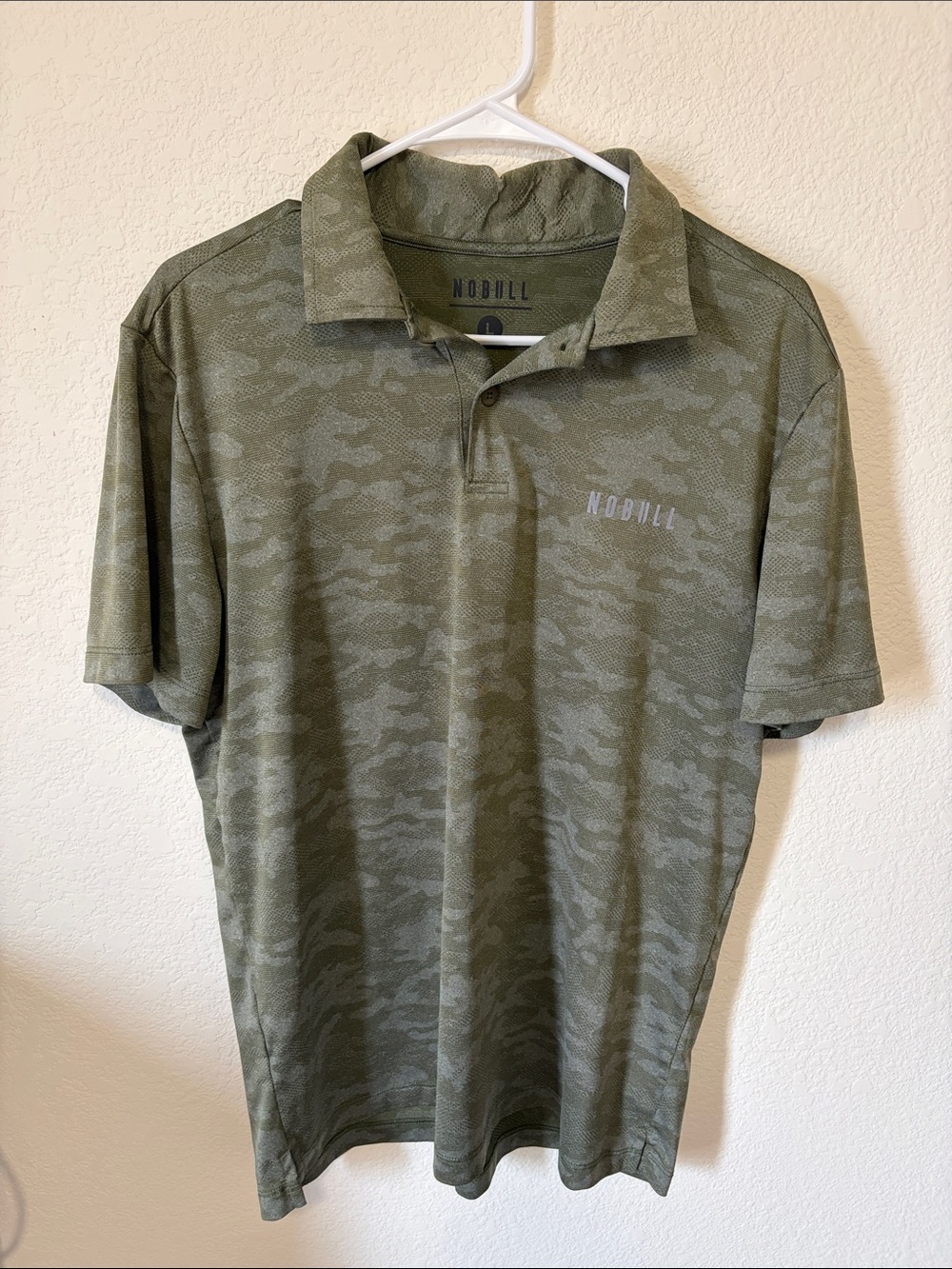 NOBULL Men’s Olive Camo Performance Polo